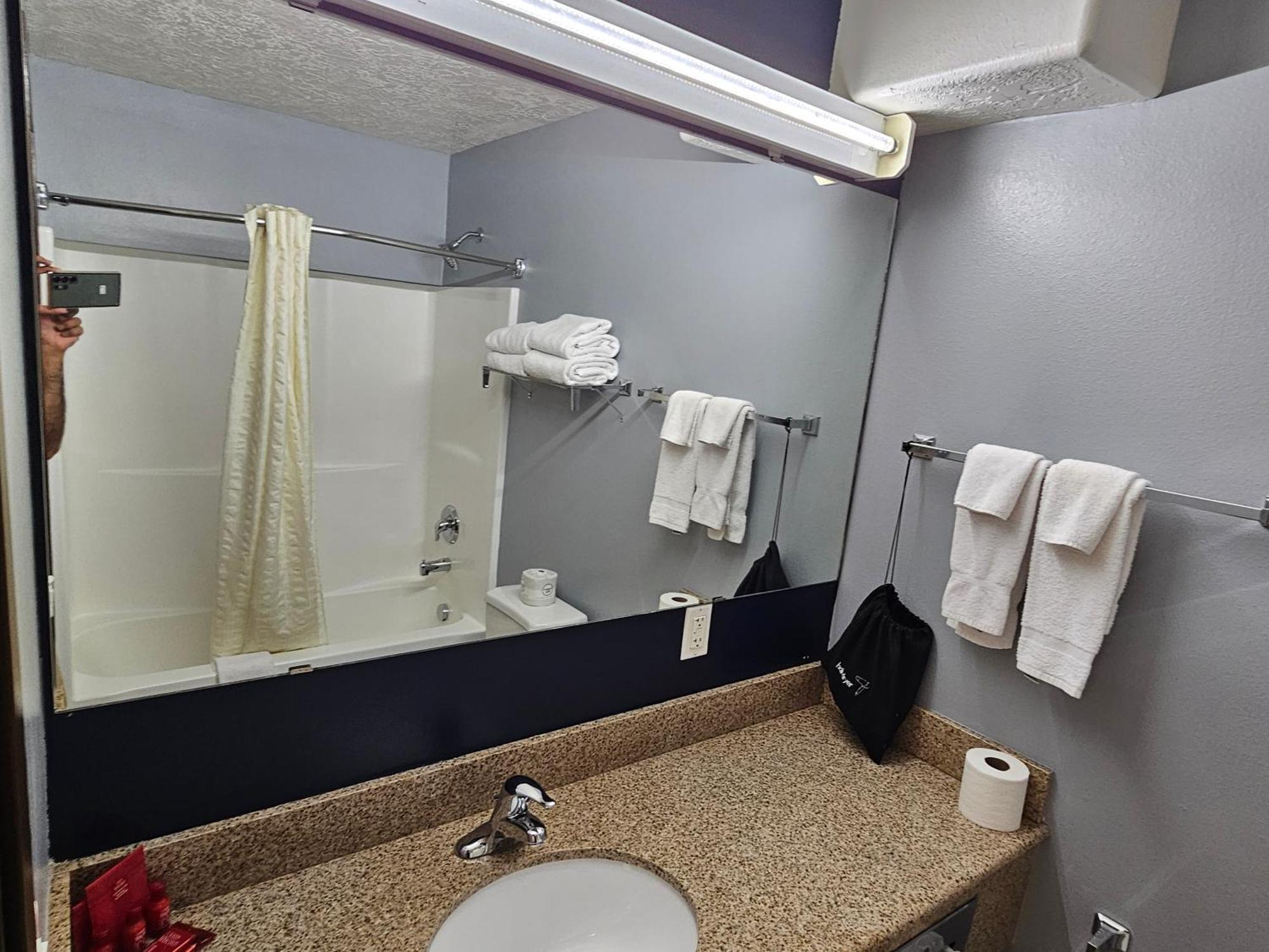 Executive Inn & Suites Extended Stay - Vernal Eksteriør billede