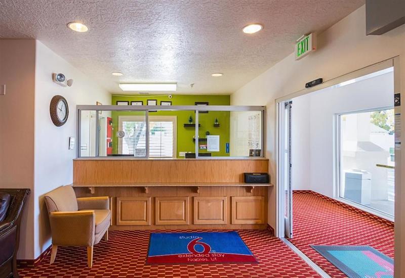 Executive Inn & Suites Extended Stay - Vernal Eksteriør billede